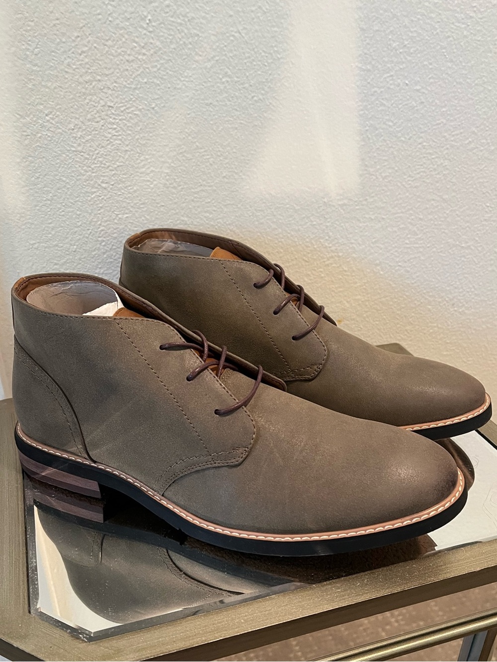 Men's Taupe Hirema Suede Chukka Boots - Sleek Lace-Up size 12